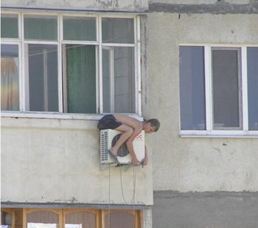 man installing air conditoning 
